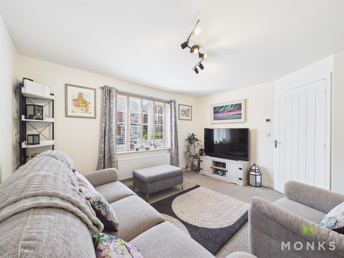 203 Holland Drive, Shrewsbury, SY2 5TU For Sale
